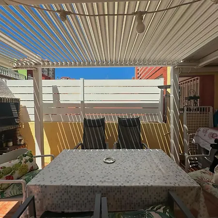 Barbacoa, Piscina Y Playa Holiday home Puebla de Farnals